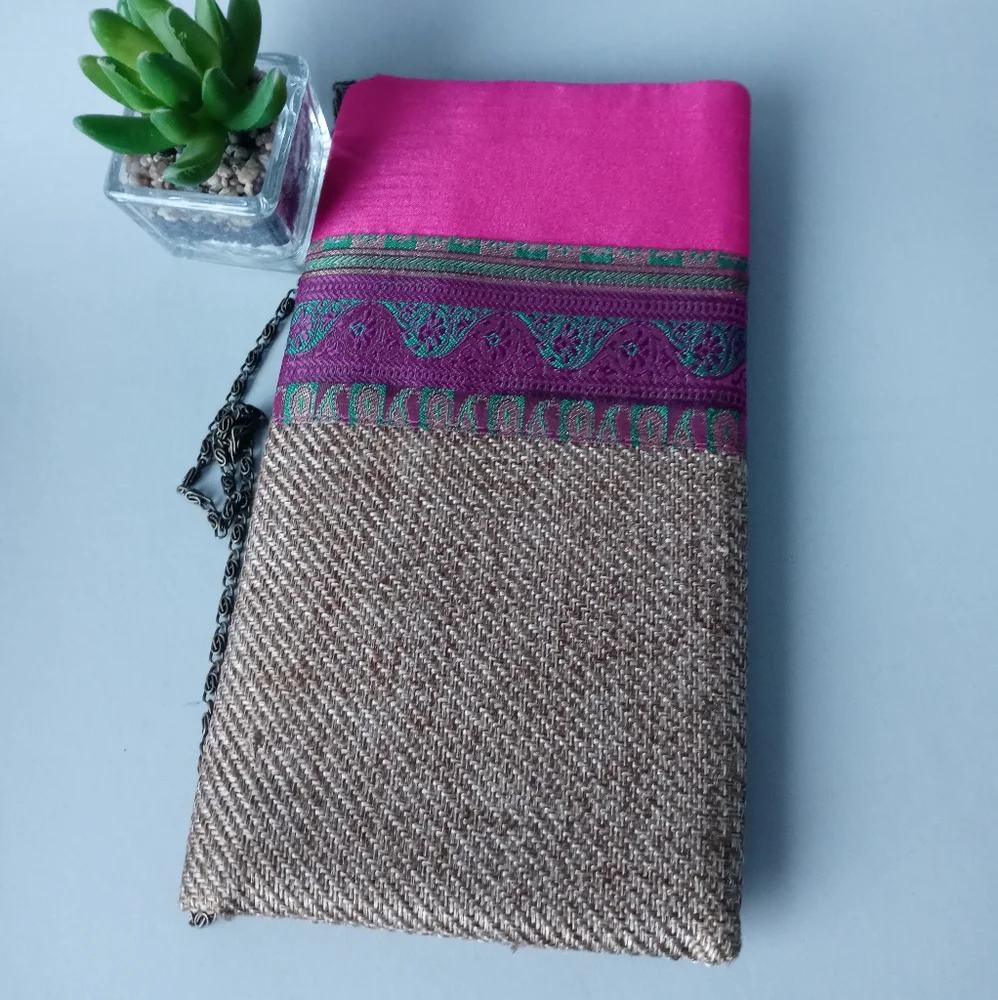Boho Hand Bag Sunbeams  color pink canvas by India, Pre owned exelente condition